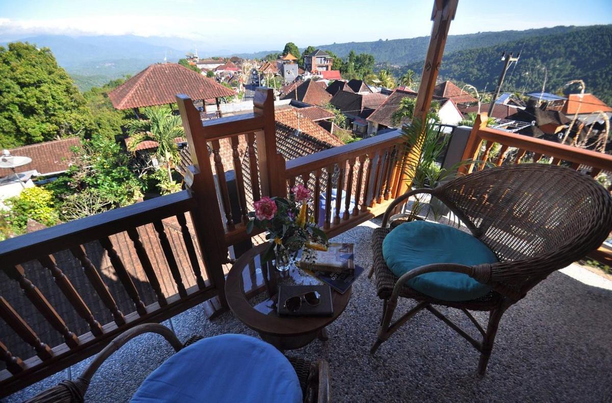 Meme Surung Guesthouse Munduk Exterior foto